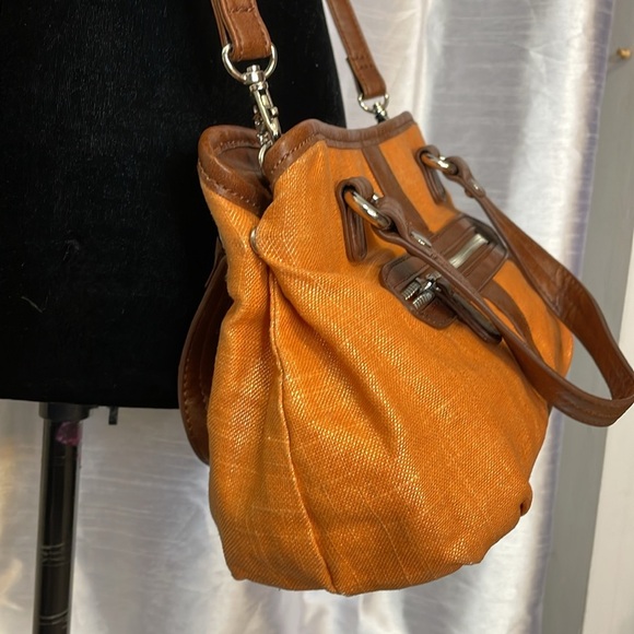 Relativity Linen Metallic Orange Shoulder Hand Bag - Picture 2 of 10